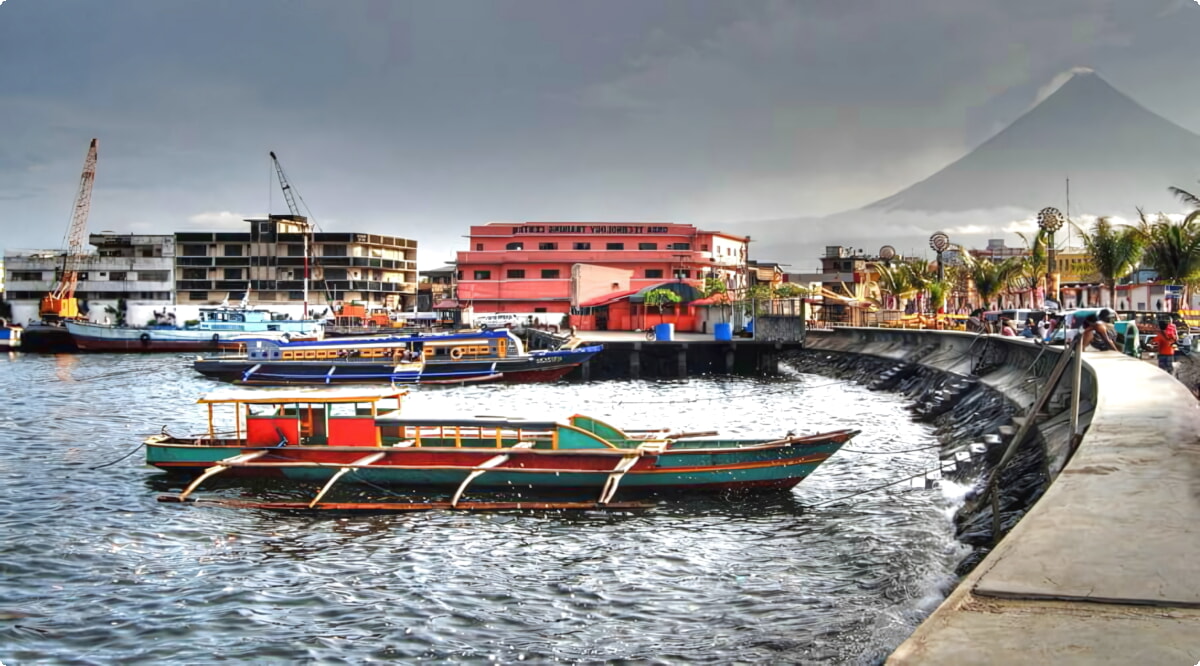 I nostri servizi di noleggio auto offrono una vasta selezione di veicoli a Città di Legazpi.